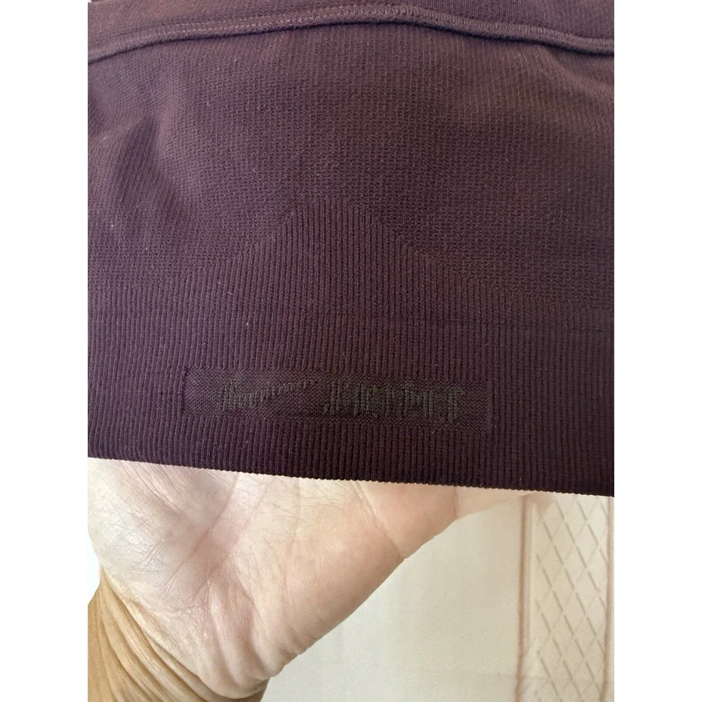 NWT SKIMS NikeSKIMS Vintage Seamless Cami Bra Size S Currant Athleisure